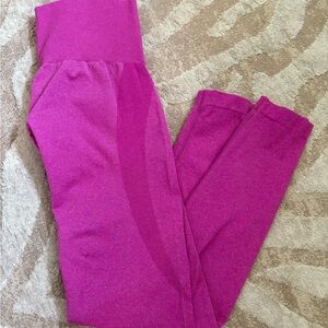 NVGTN High-Waisted Leggings